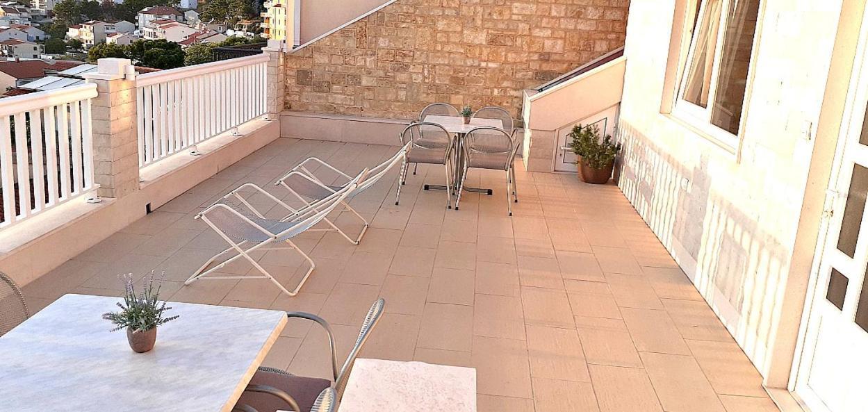 Apartments Villa Bonaca 巴什卡沃达 外观 照片